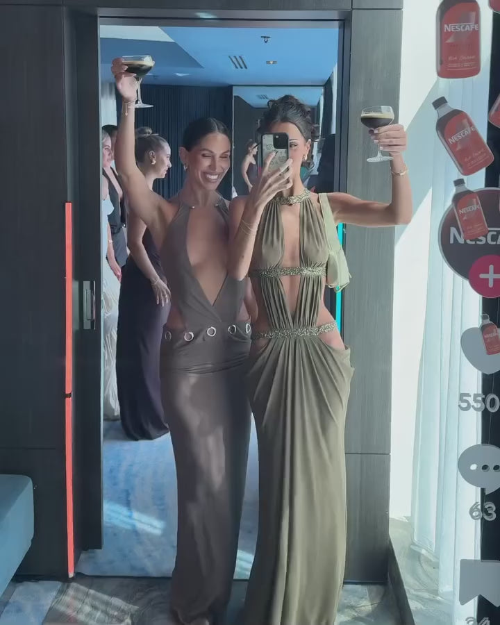 Hana Sexy Backless Dress